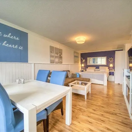 - Haus O, App 0o0106 Apartment *